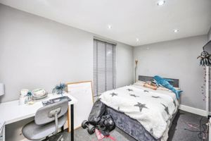 Photo 9- click for photo gallery